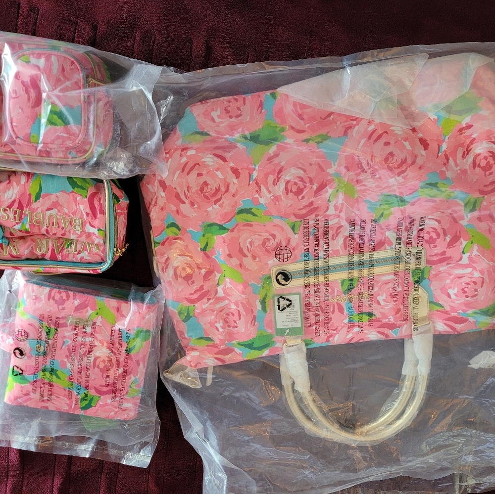 Extremely rare NWT lilly first impressions bag set